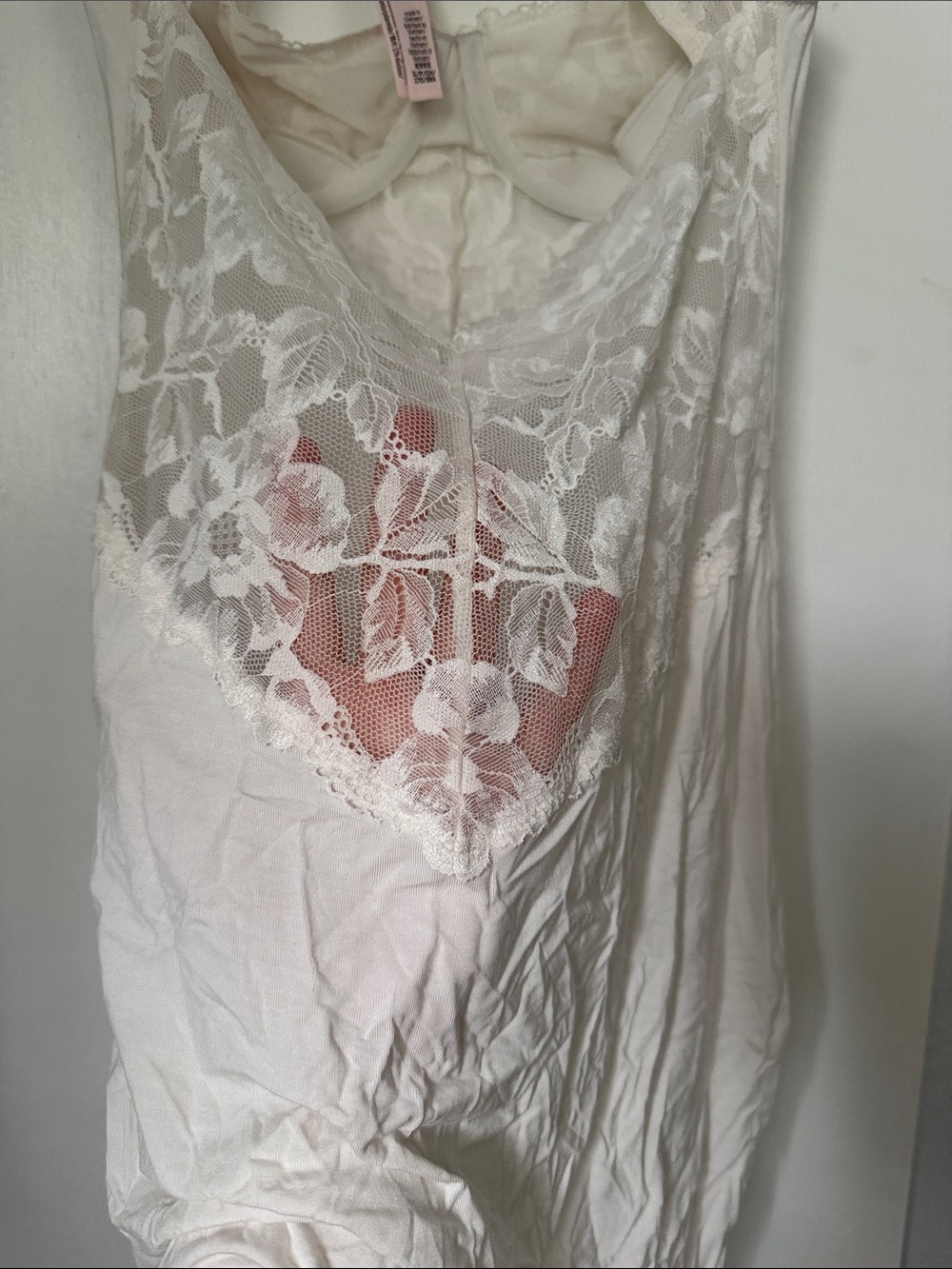 NWOT Victoria's Secret Ivory Lace-Trim Chemise - Picture 6 of 6